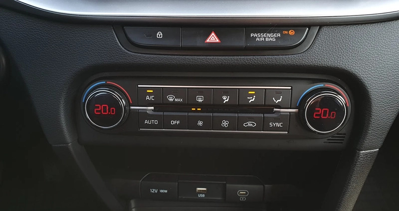 Kia Ceed cena 89900 przebieg: 32900, rok produkcji 2023 z Czarnków małe 781